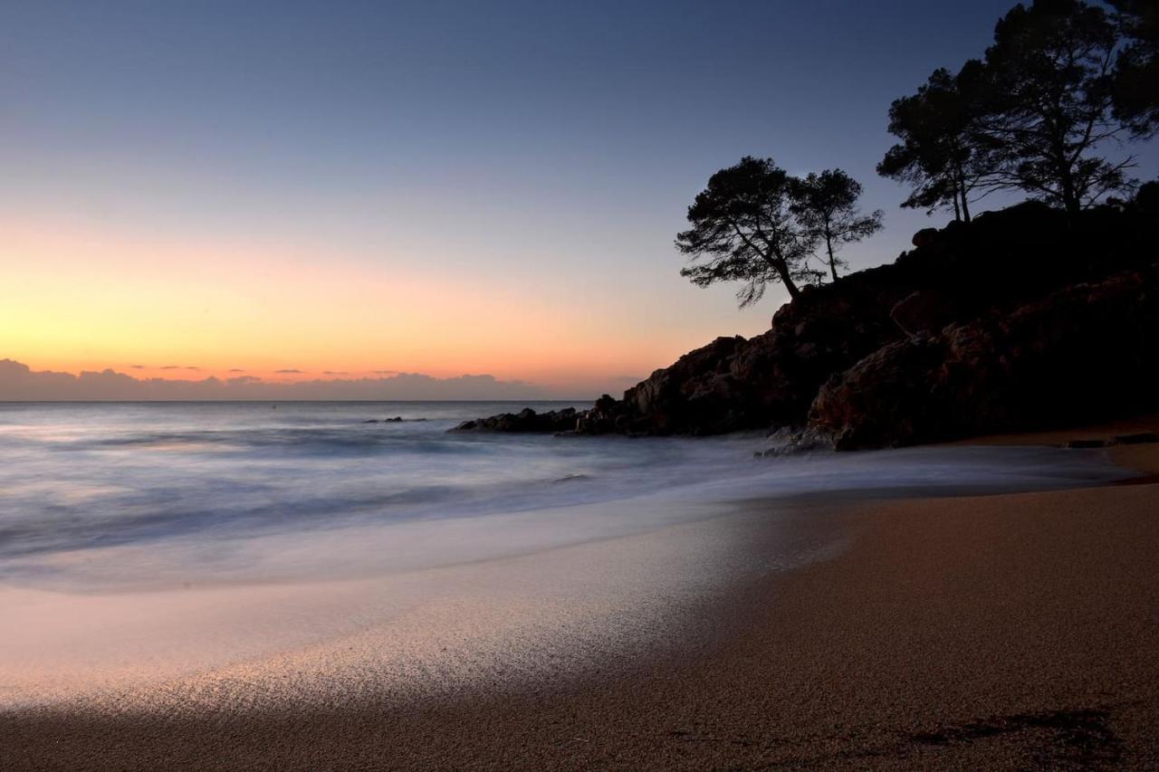 Apartamento En Blanes Con Piscina Y Parking Exterior foto