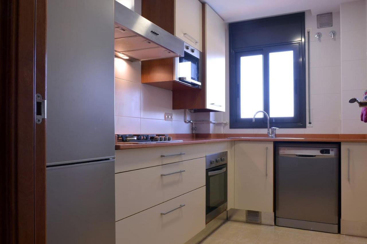 Apartamento En Blanes Con Piscina Y Parking Exterior foto